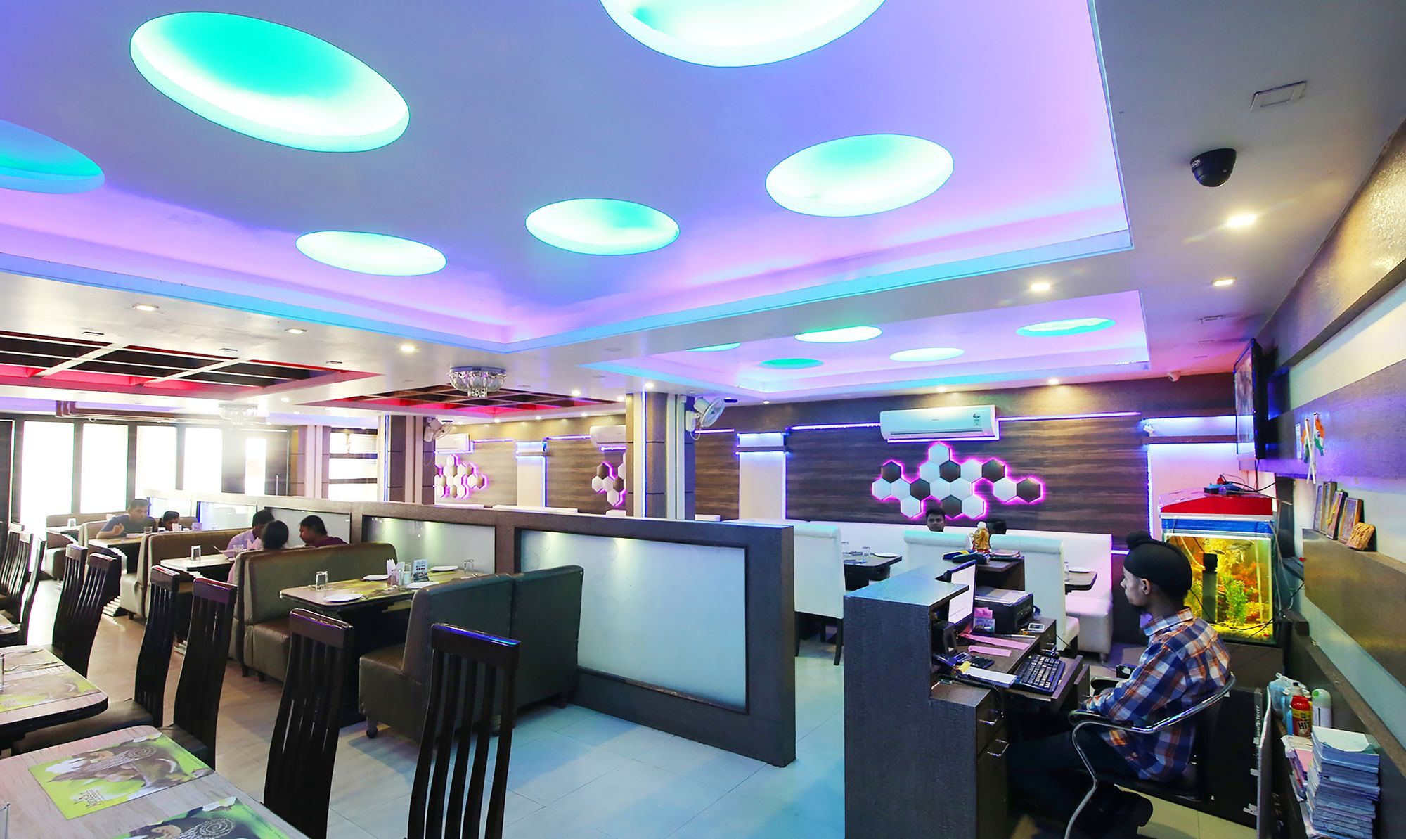 ג'משדפור Oyo 14579 The Hangout מראה חיצוני תמונה